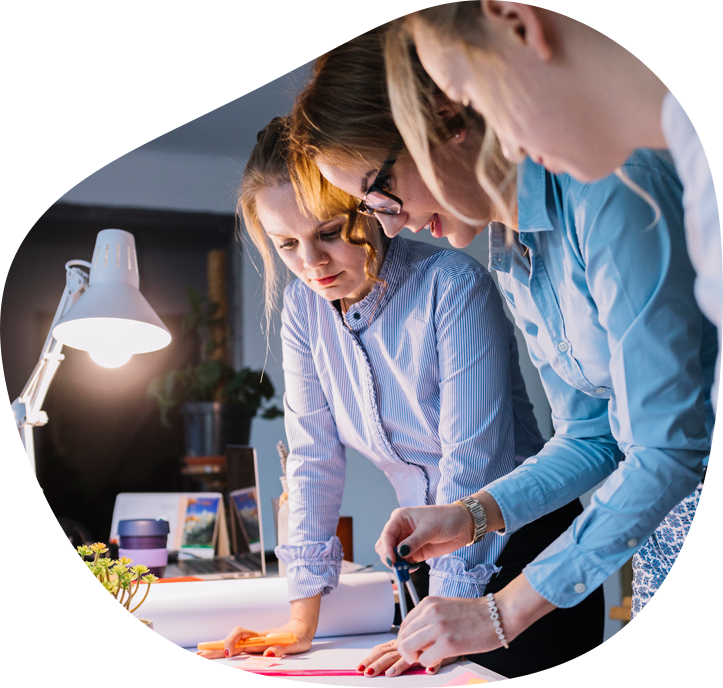 custom CRM dashboard interface